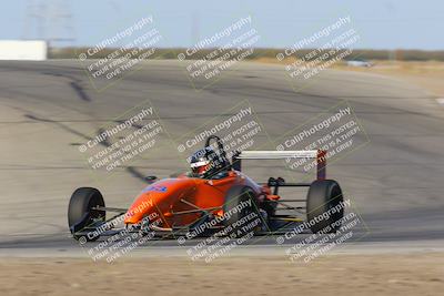 media/Oct-29-2022-CalClub SCCA (Sat) [[e05833b2e9]]/Race Group 2/Race (Outside Grapevine)/